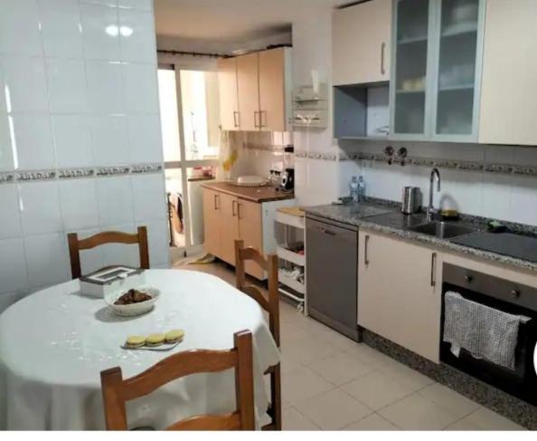 Torremolinos Alquilo Habitacion Con Bano Compartido Y Cocina Compartida Esterno foto